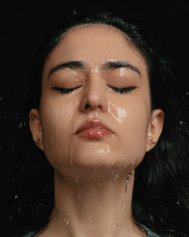 Hydration for acne-prone skin